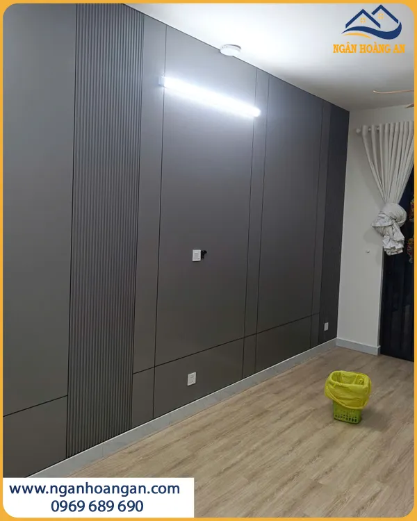 Ốp Tường Lam Sóng Than Tre iWood SS-9 Tăng Điểm Nhấn Nội Thất