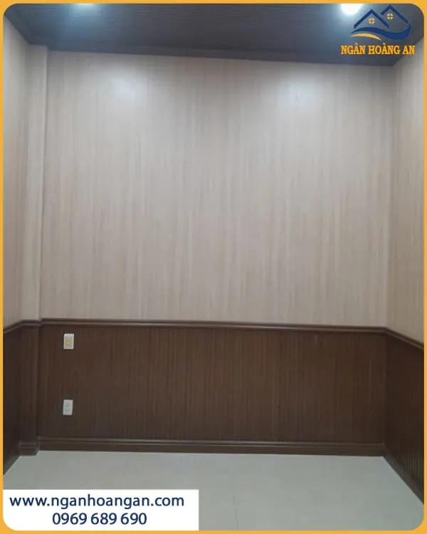 Ốp Tường Lamri Bằng Lam Sóng Iwood Cho Nhà Ở  TPHCM