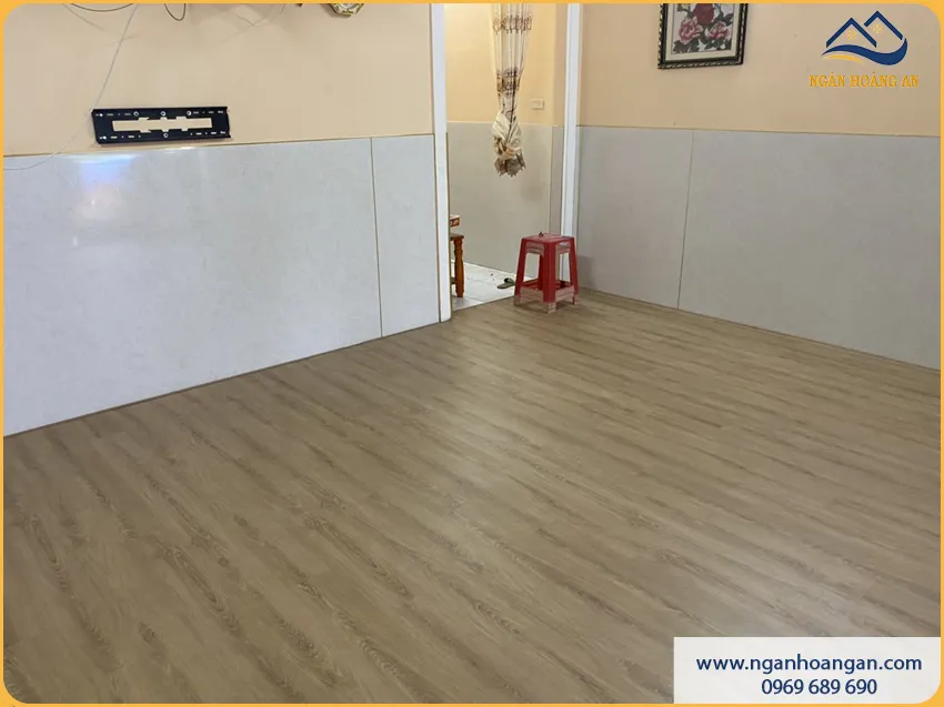 Ốp Tường Lamri PVC Giả Đá Cho Phòng Khách Phù Hợp Nhiều Phong Cách