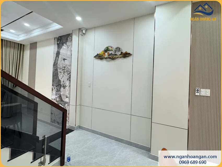 Ốp Tường Phòng Khách Bằng Than Tre Dễ Vệ Sinh Ốp Tường Phòng Khách Bằng Than Tre Dễ Vệ Sinh