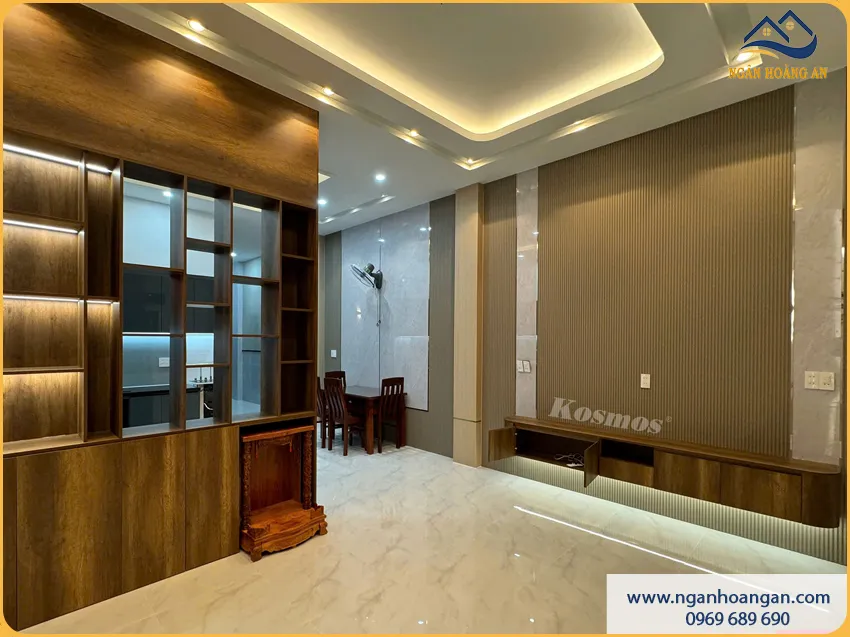 Ốp Tường Phòng Khách Bằng Than Tre Hạn Chế Bám Bẩn