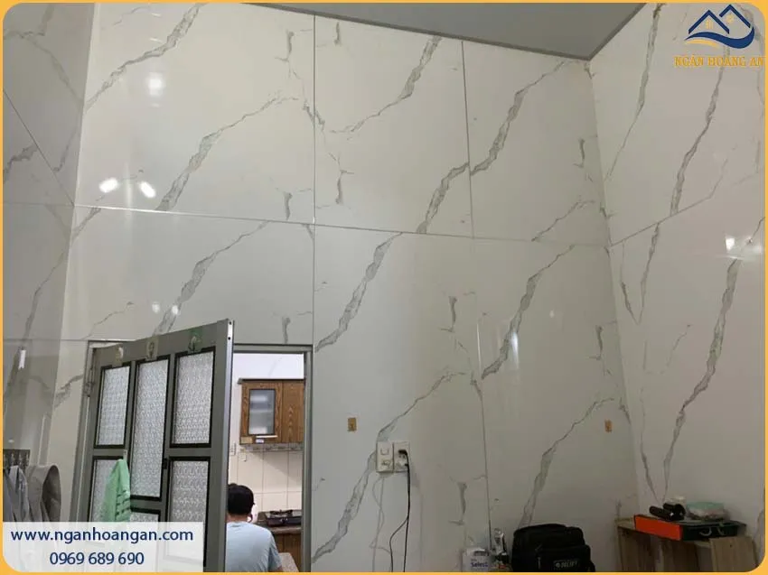 Thi Công Ốp Tường PVC Giả Đá Kosmos PVC2014 Tạo Nên Sự Sang Trọng
