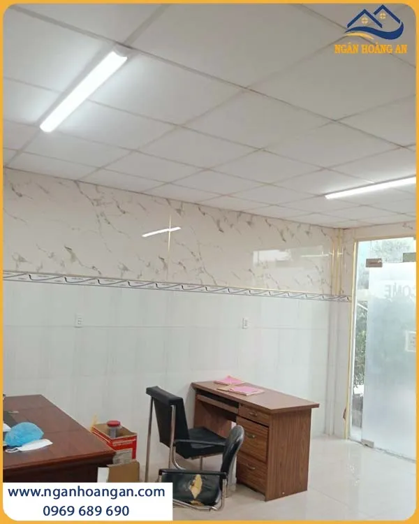 Văn Phòng Thi Công Ốp Tường Bằng PVC Giả Đá Kosmos Giá Thành Hợp Lý