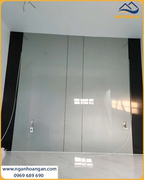 Không Gian Nội Thất Trở Nên Ấn Tượng Khi Ốp Tường Tấm Than Tre iWood