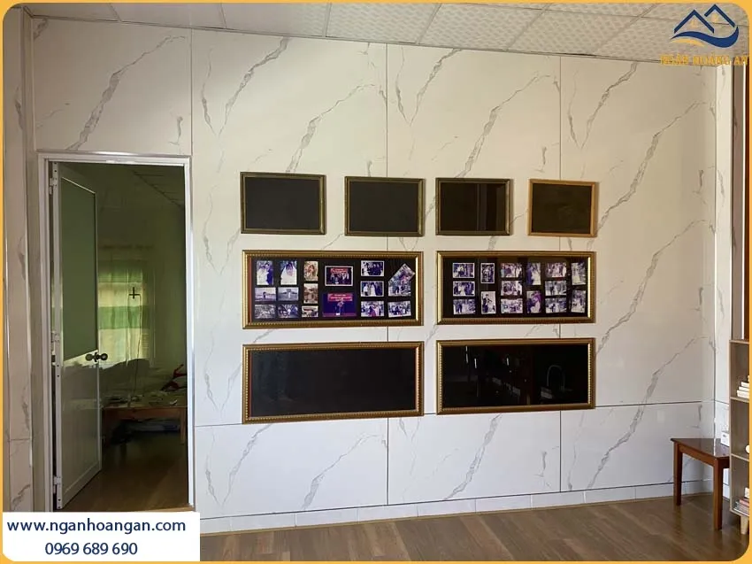 Thi Công Ốp Tường Tấm PVC Nhựa Giả Đá Chắc Chắn Cho Không Gian Thi Công Ốp Tường Tấm PVC Nhựa Giả Đá Chắc Chắn Cho Không Gian