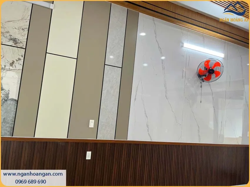 Ốp Tường Lamri Lam 3 Sóng IWood 3S15-E Tạo Điểm Nhấn Cho Không Gian 