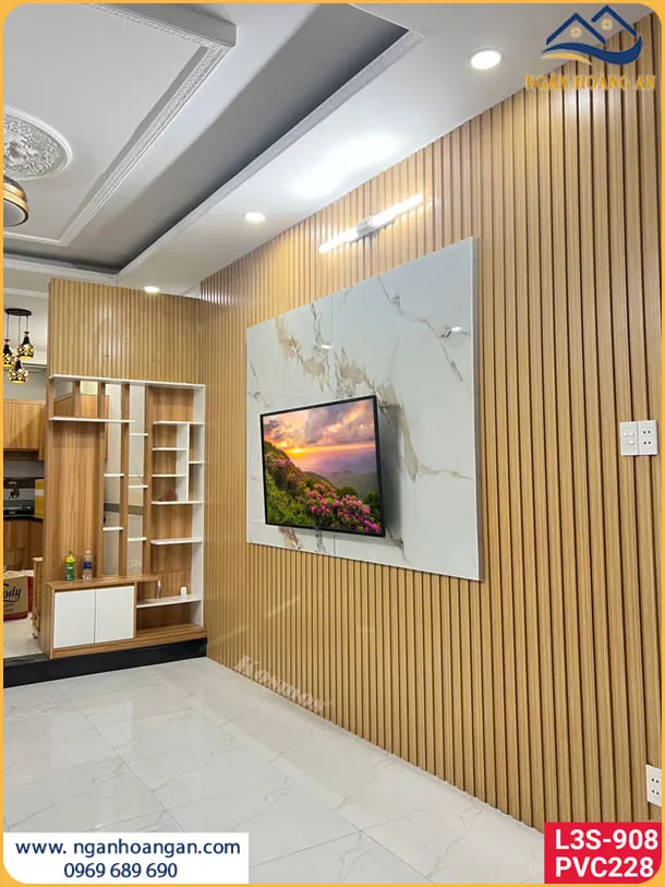 Ốp Vách Tivi Bằng Tấm Lam Sóng Nhựa Giả Gỗ