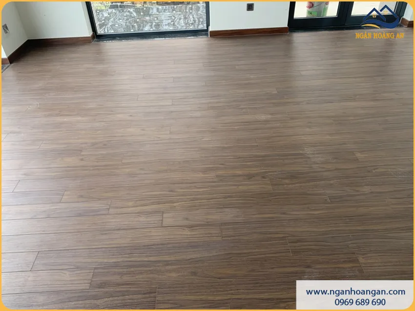 Phòng Ngủ Lát Sàn Gỗ Công Nghiệp Tăng Độ Bền Sử Dụng