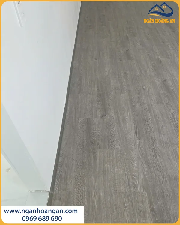 Sàn Đá Công Nghệ CRFW110-1 Chống Trầy Xước