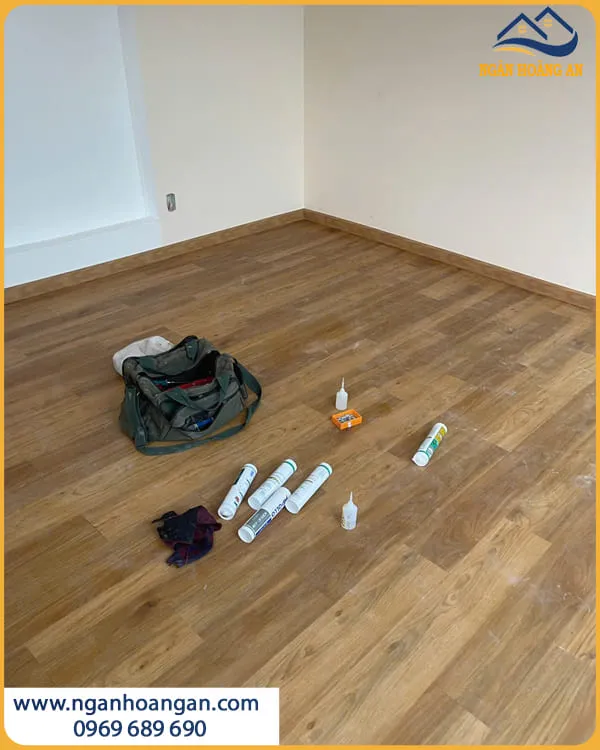 Sàn Dán Keo THFloor LT1010 Phù Hợp Nhà Có Trẻ Nhỏ