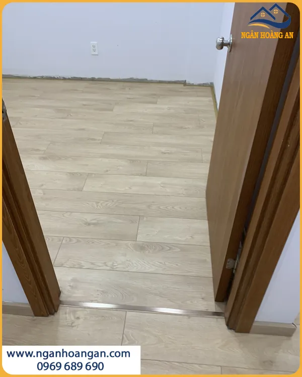 Lát Sàn Gỗ Công Nghiệp Cho Phòng Ngủ Dễ Bảo Dưỡng
