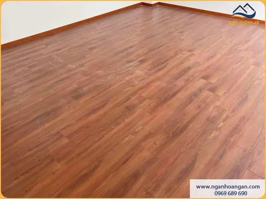 Lát Sàn Gỗ Công Nghiệp Cho Phòng Ngủ Dễ Bảo Dưỡng