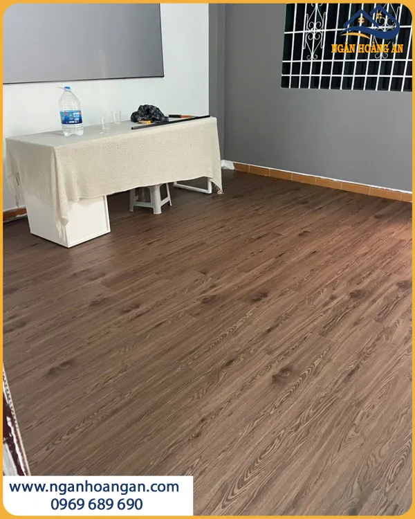 Sàn Nhựa Dán Keo MSFloor 22005 Lát Nhà Ở Bền Bỉ