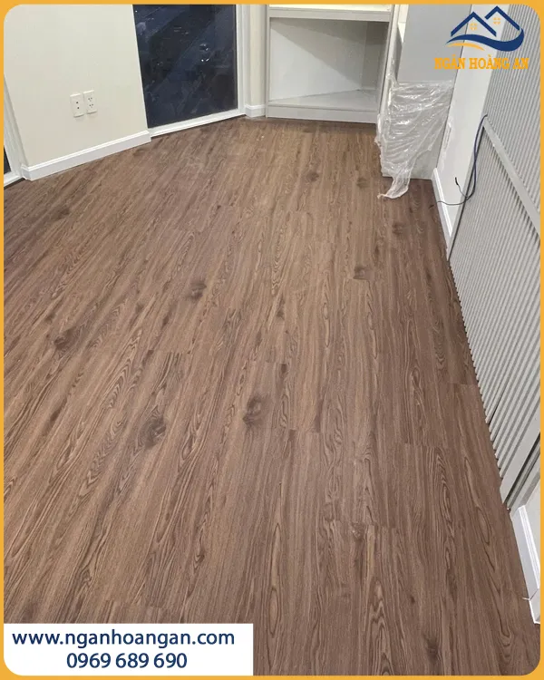 Sàn Nhựa Dán Keo MSFloor 33303 Dễ Phối Nội Thất Căn Hộ Sàn Nhựa Dán Keo MSFloor 33303 Dễ Phối Nội Thất Căn Hộ