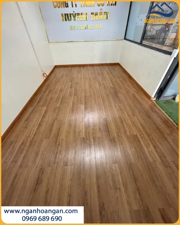 Sàn Nhựa Dán Keo THFloor 22007 Dễ Vệ Sinh Và Bảo Dưỡng