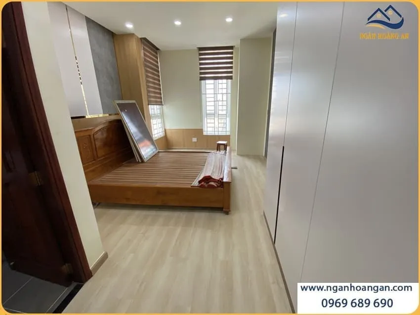 Sàn Nhựa Hèm Khoá Morser C601 Lót Sàn Nhà Ở Sang Trọng