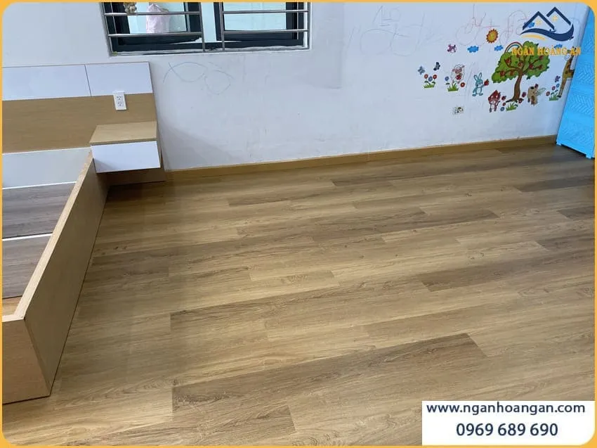 Sàn Nhựa Hèm Khoá Morser C607 Thi Công Phòng Ngủ Sang Trọng