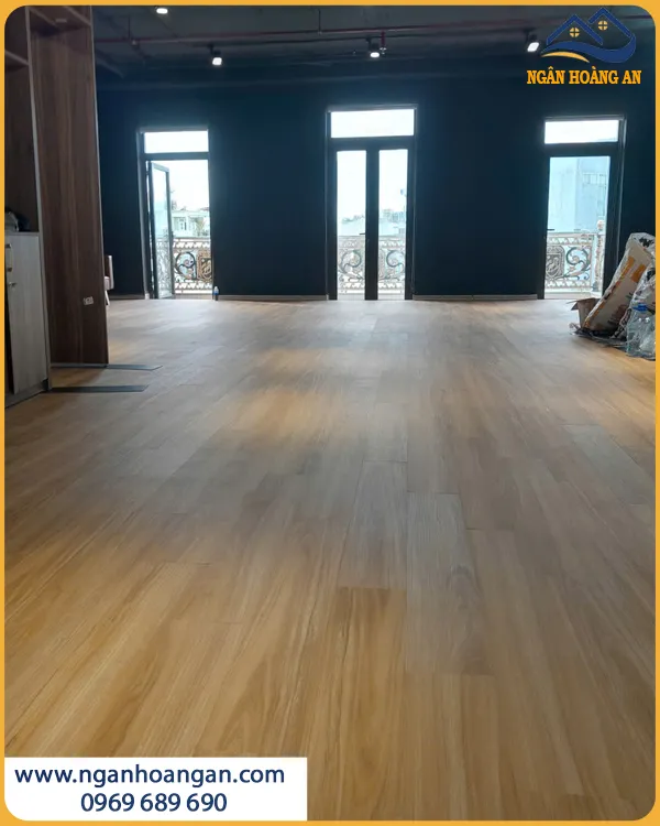 Sàn Nhựa THFLoor W301-1 Hạn Chế Trơn Trượt Sàn Nhựa THFLoor W301-1 Hạn Chế Trơn Trượt