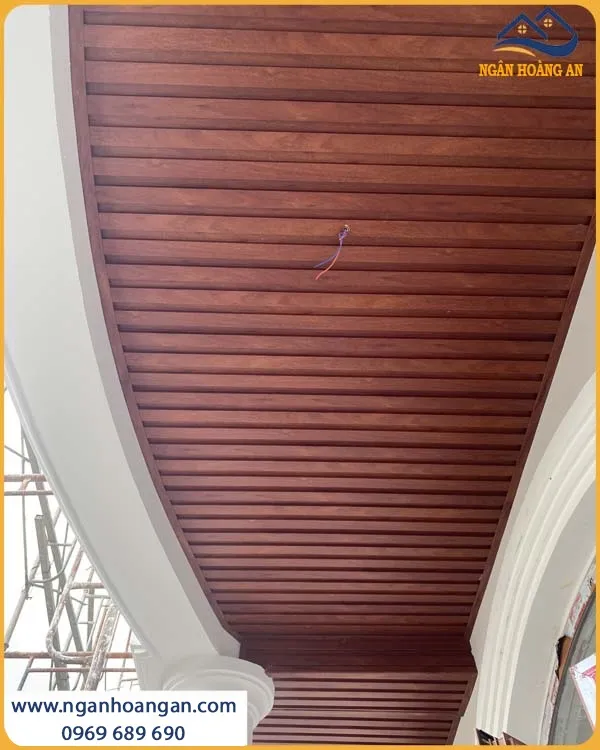 Tấm Lam Sóng Giả Gỗ Kosmos 3S200X15-013 Vân Gỗ Sắc Nét Sang Trọng 