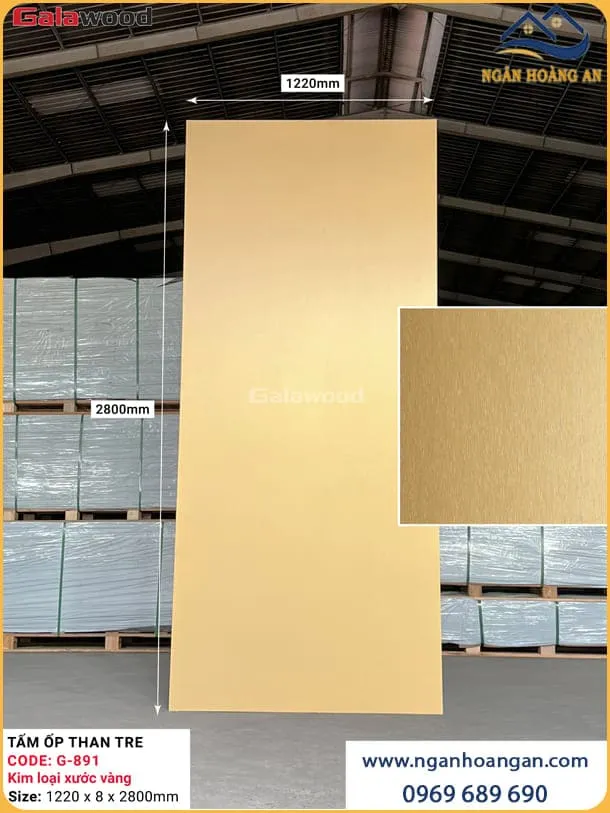 Tấm Than Tre Ốp Tường Đa Năng Kim Loại Xước Vàng Galawood G-891