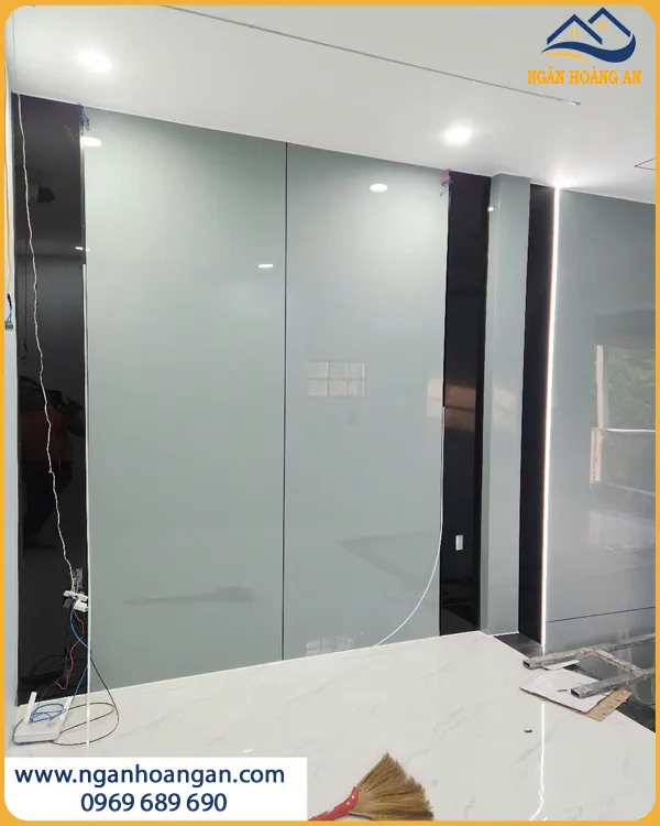 Tấm Than Tre Ốp Phòng Khách Dễ Vệ Sinh