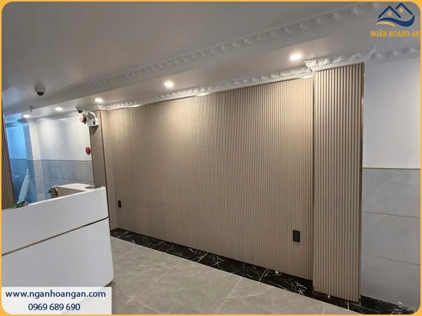 Không Gian Nội Thất Trở Nên Tinh Tế Khi Ốp Tường Lam Sóng Than Tre iWood 