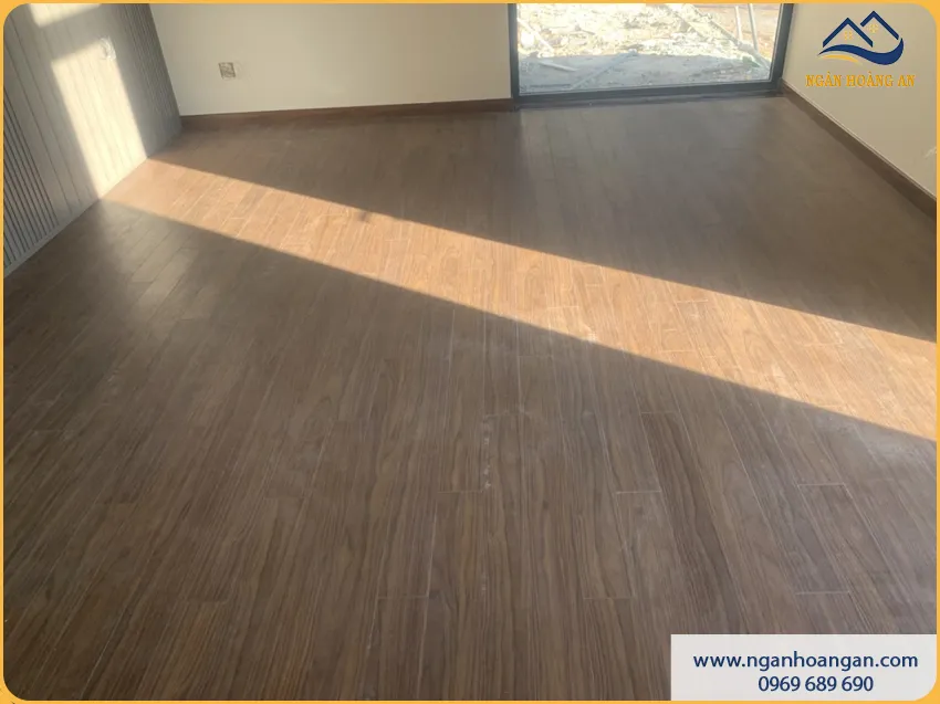 Thi Công Lát Sàn Gỗ Công Nghiệp Cho Phòng Ngủ Nhanh Gọn