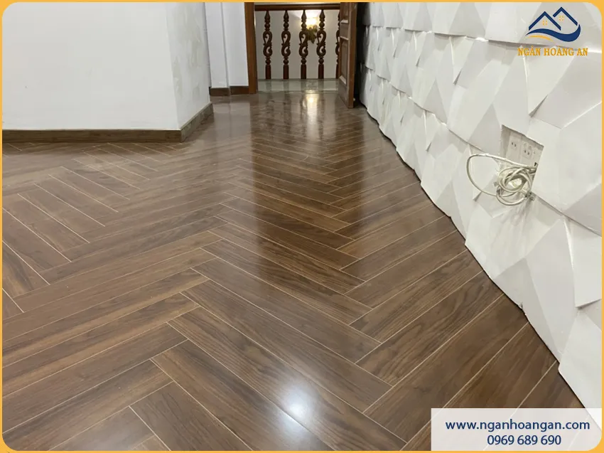 Thi Công Lát Sàn Gỗ Xương Cá Cho Phòng Ngủ Dễ Giá Tốt