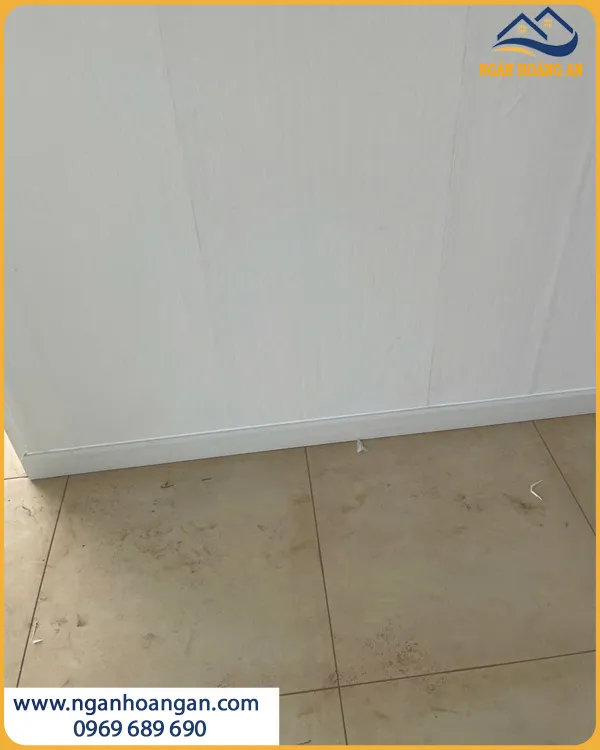 Thi Công Len Chân Tường PVC755 Từ Đơn Vị Chuyên Nghiệp