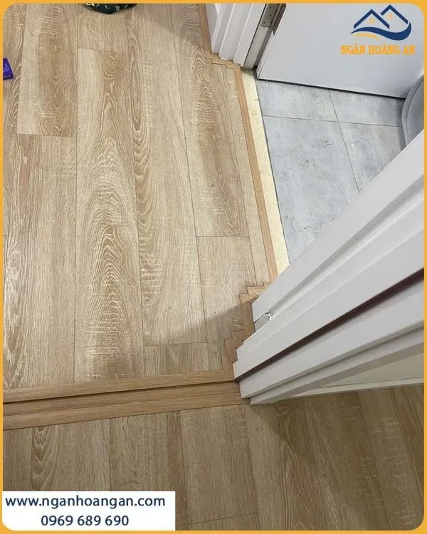 Sàn Gỗ Morser MC139 Hèm Khóa Chắc Chắn