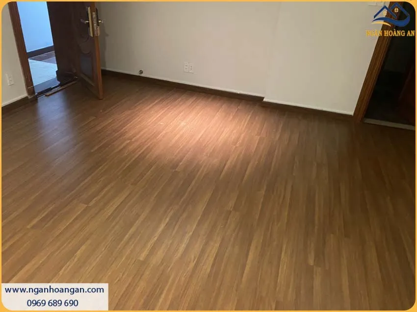Sàn Gỗ Công Nghiệp Robina Có Khả Năng Chống Trơn Trượt, Chống Trầy Xước