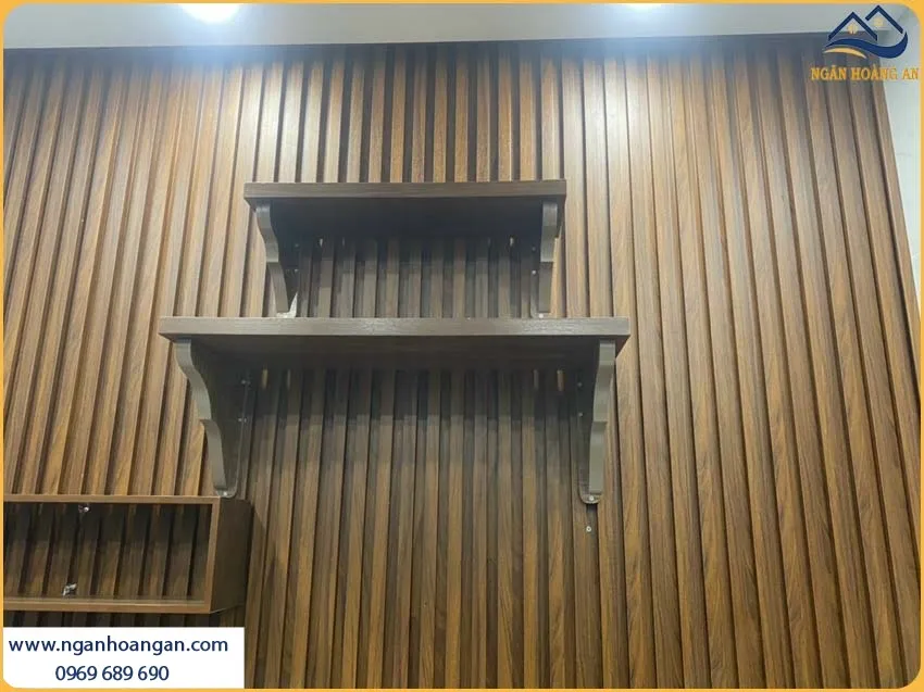 Khách Hàng Tại Phường Hiệp Bình Tin Dùng Lam Sóng Kosmos Nhựa Giả Gỗ