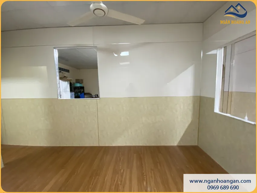 Thi Công Ốp Tường Lamri Bằng PVC Giả Đá Cho Nhà Ở Đẹp