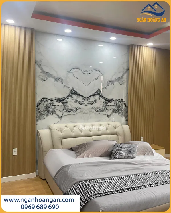 Thi Công Ốp Tường Phòng Ngủ Bằng Than Tre Đẹp