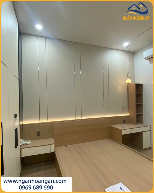 Thi Công Ốp Tường Phòng Ngủ Bằng Than Tre Nhanh Gọn