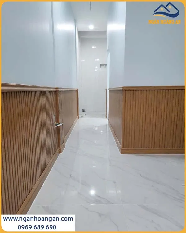 Ngân Hoàng An – Đơn Vị Cung Cấp Và Lắp Đặt Tấm Nhựa Lam Sóng Giả Gỗ TPHCM