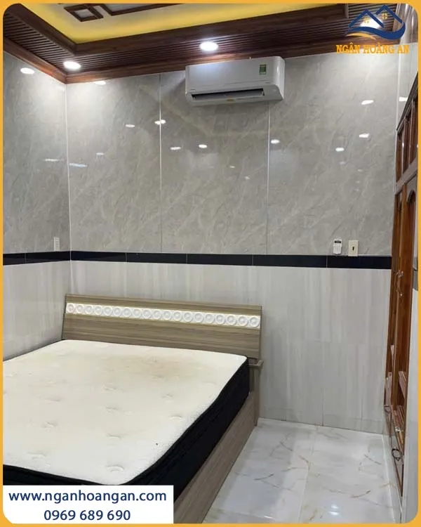 Thi Công Ốp Tường Tấm PVC Nhựa Giả Bê Tông Chắc Chắn Cho Không Gian