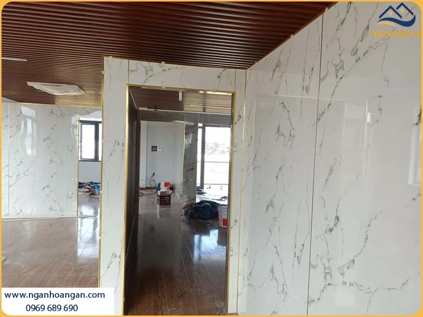 Tấm Nhựa PVC Giả Đá Kosmos Có Khả Năng Cách Âm, Cách Nhiệt Tốt