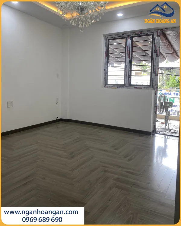 Thi Công Phòng Khách Lát Sàn Gỗ Xương Cá Đúng Kỹ Thuật