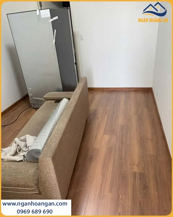 Sàn Gỗ Camsan 705 Bề Mặt Hạn Chế Trầy Xước Sàn Gỗ Camsan 705 Bề Mặt Hạn Chế Trầy Xước