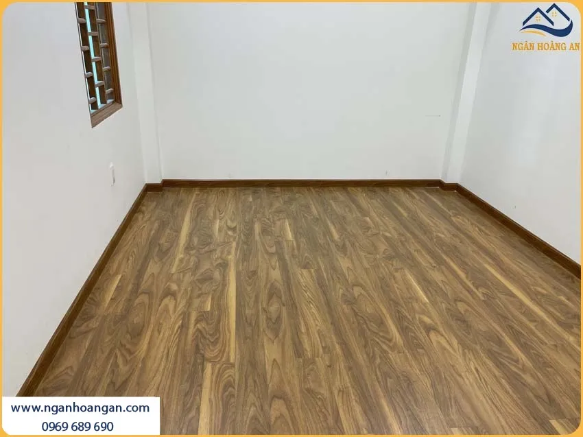 Lắp Đặt Sàn Gỗ Công Nghiệp Cho Nhà Ở Điểm Nhấn Cho Không Gian