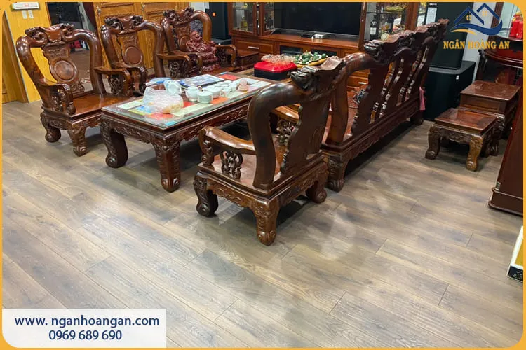 Thi Công Sàn Gỗ Công Nghiệp Cho Phòng Khách Uy Tín Thi Công Sàn Gỗ Công Nghiệp Cho Phòng Khách Uy Tín