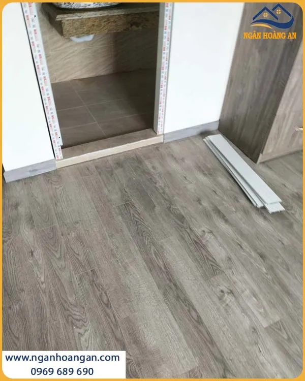 Khách Hàng Rất Tin Dùng Sàn Gỗ Công Nghiệp Robina 8mm