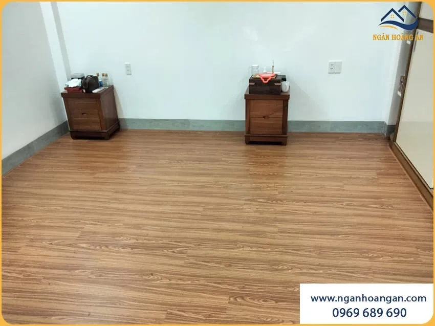 Thi Công Sàn Nhựa Hèm Khoá Cho Căn Hộ Thuê Giá Tốt
