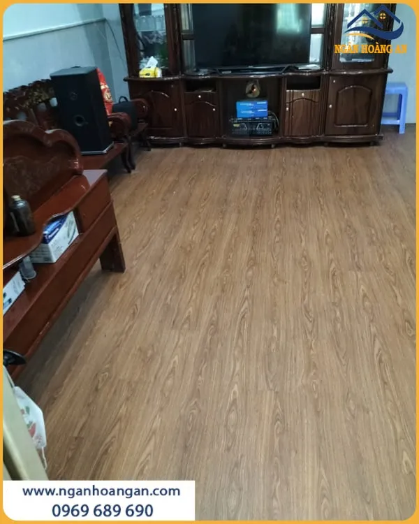 Thi Công Sàn Nhựa Hèm Khoá Glotex S479 Nhà Ở Giá Tốt
