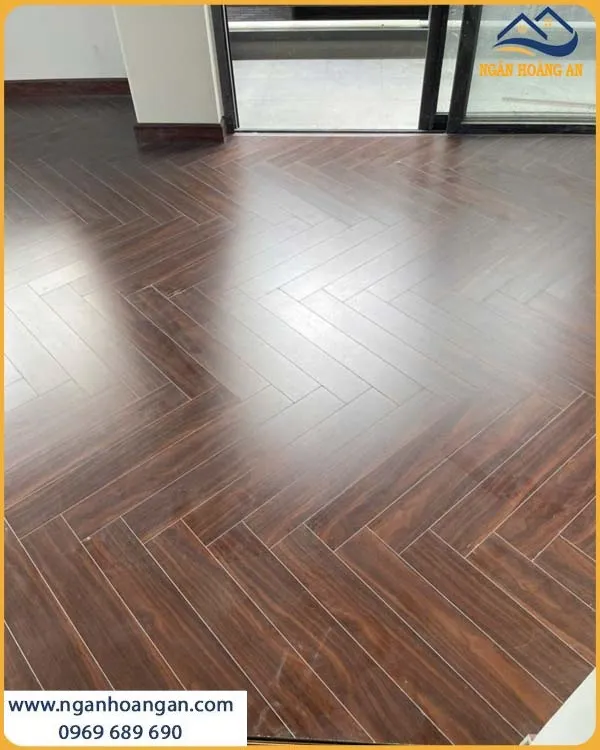 Sàn Gỗ Xương Cá Charawood C02 Bền Đẹp Lâu Dài