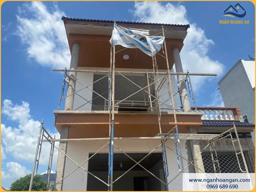 Trần Gỗ Nhựa Ngoài Trời Tăng Tính Thẩm Mỹ Cho Ngoại Thất Trần Gỗ Nhựa Ngoài Trời Tăng Tính Thẩm Mỹ Cho Ngoại Thất