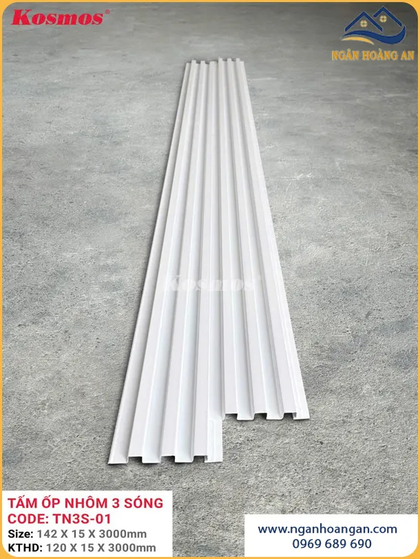 Trần Nhôm Lam 3 Sóng Kosmos TN3S-01 Màu Trắng