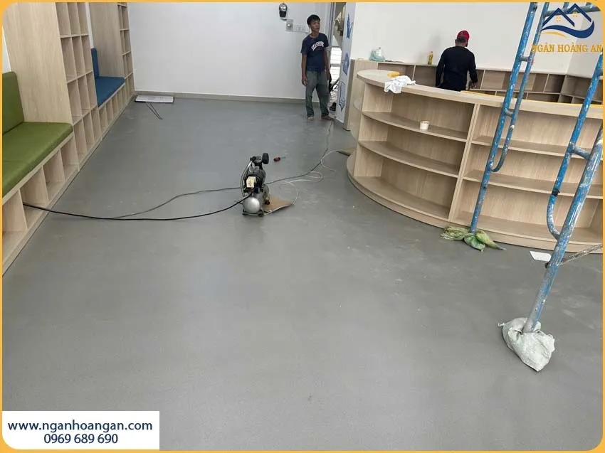 Trường Học Lát Sàn Nhựa Dán Keo Dễ Bảo Dưỡng