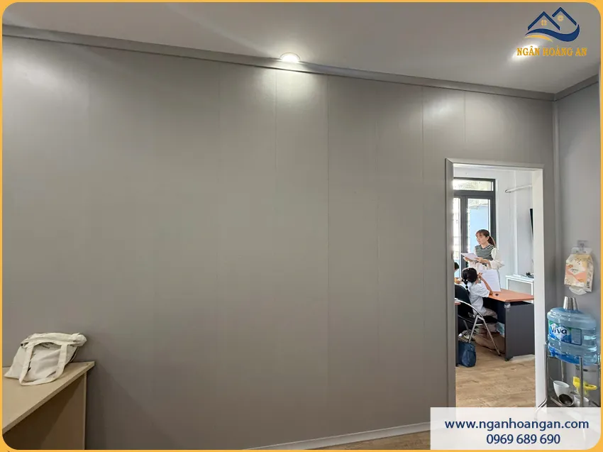 Vách Ngăn Nhựa Galawood VN932 Tăng Tính Thẩm Mỹ Cho Lớp Học Vách Ngăn Nhựa Galawood VN932 Tăng Tính Thẩm Mỹ Cho Lớp Học